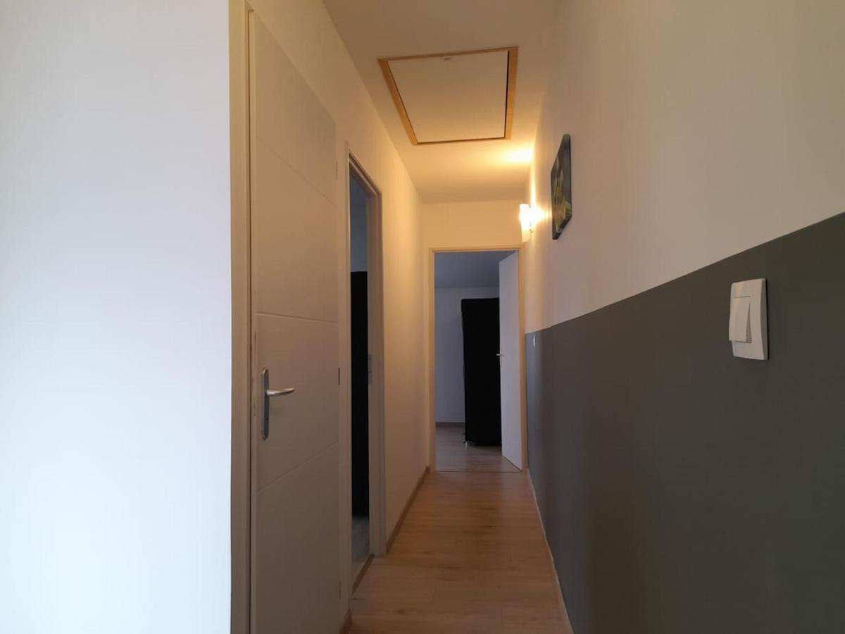 Logement De 100M2 Avec Terrasse Wardrecques Eksteriør billede